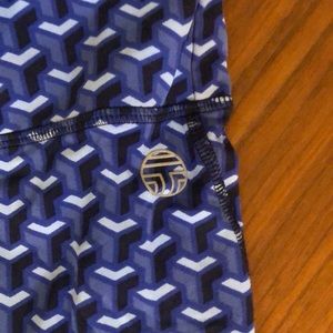 Tory Burch Pants - EUC Tory sport “T” patterned leggings size S Tory Burch Pants - EUC Tory sport “T” patterned leggings size S